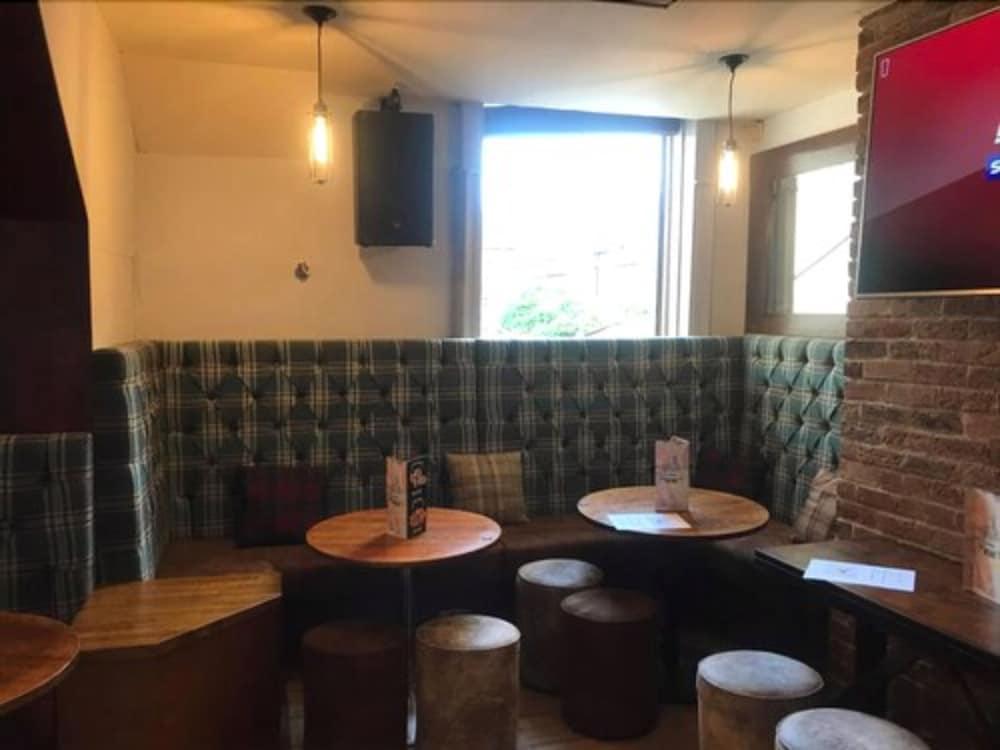 怀特斯酒店 泰恩河畔纽卡斯尔 外观 照片